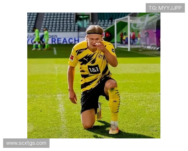 近两年逝世的足球传奇人物回顾与致敬他们的辉煌一生