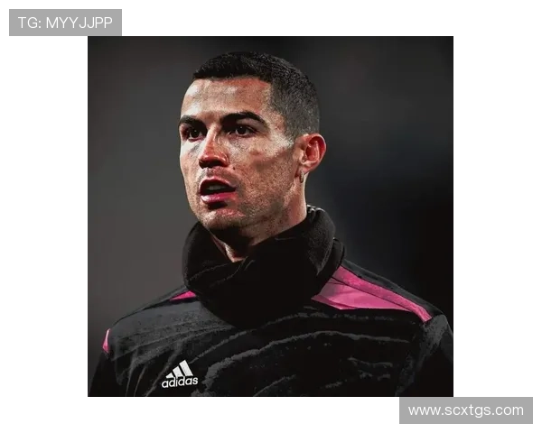 黑色系足球女球星头像设计展现动感与力量之美